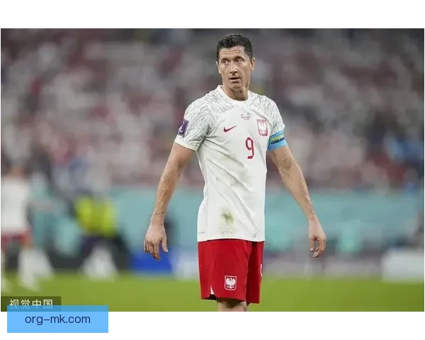 2025年11月莱万多夫斯基西甲单季进球破十五球再统治射手榜 2025年11月莱万多夫斯基西甲单季进球破十五球再统治射手榜